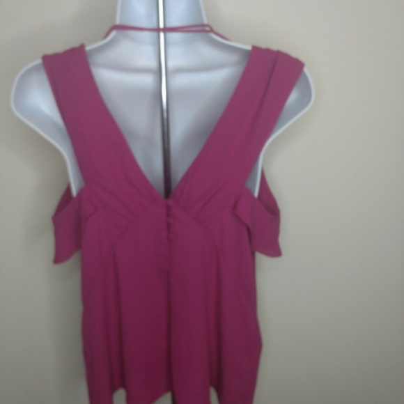 NWT Express Women's V Neck Ruffled Blouse - Picture 3 of 8